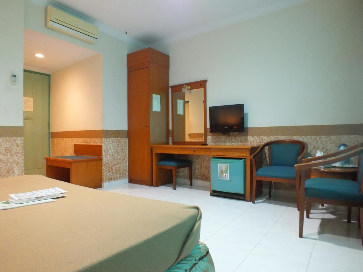Hotel Puri Kwitang Jakarta Exterior photo